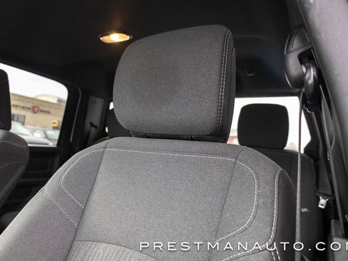 Used 2024 RAM 2500 Tradesman w/ Chrome Appearance Group image 23