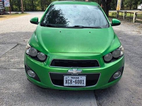 Used 2014 Chevrolet Sonic LT w/ LT Spring Promotional Package FWD image 2