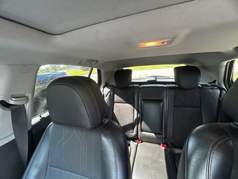 Used 2017 Chevrolet Trax LT w/ Sun & Sound Package FWD image 7