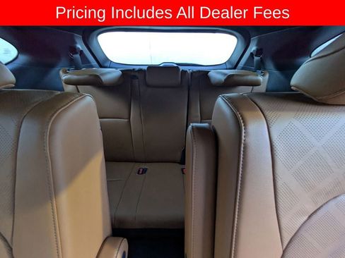 New 2026 Toyota Highlander Platinum AWD/4WD image 16
