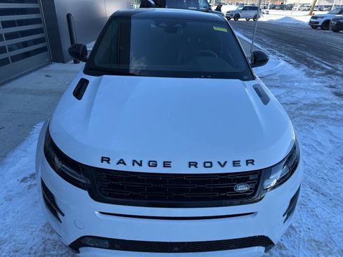 Certified 2025 Land Rover Range Rover Evoque Dynamic SE image 8