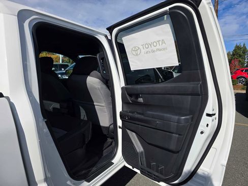 New 2025 Toyota Tacoma TRD Sport image 14