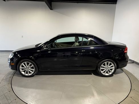 Used 2014 Volkswagen Eos Komfort FWD image 16