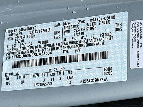 Used 2025 Ford Escape Active w/ Cold Weather Package FWD image 32