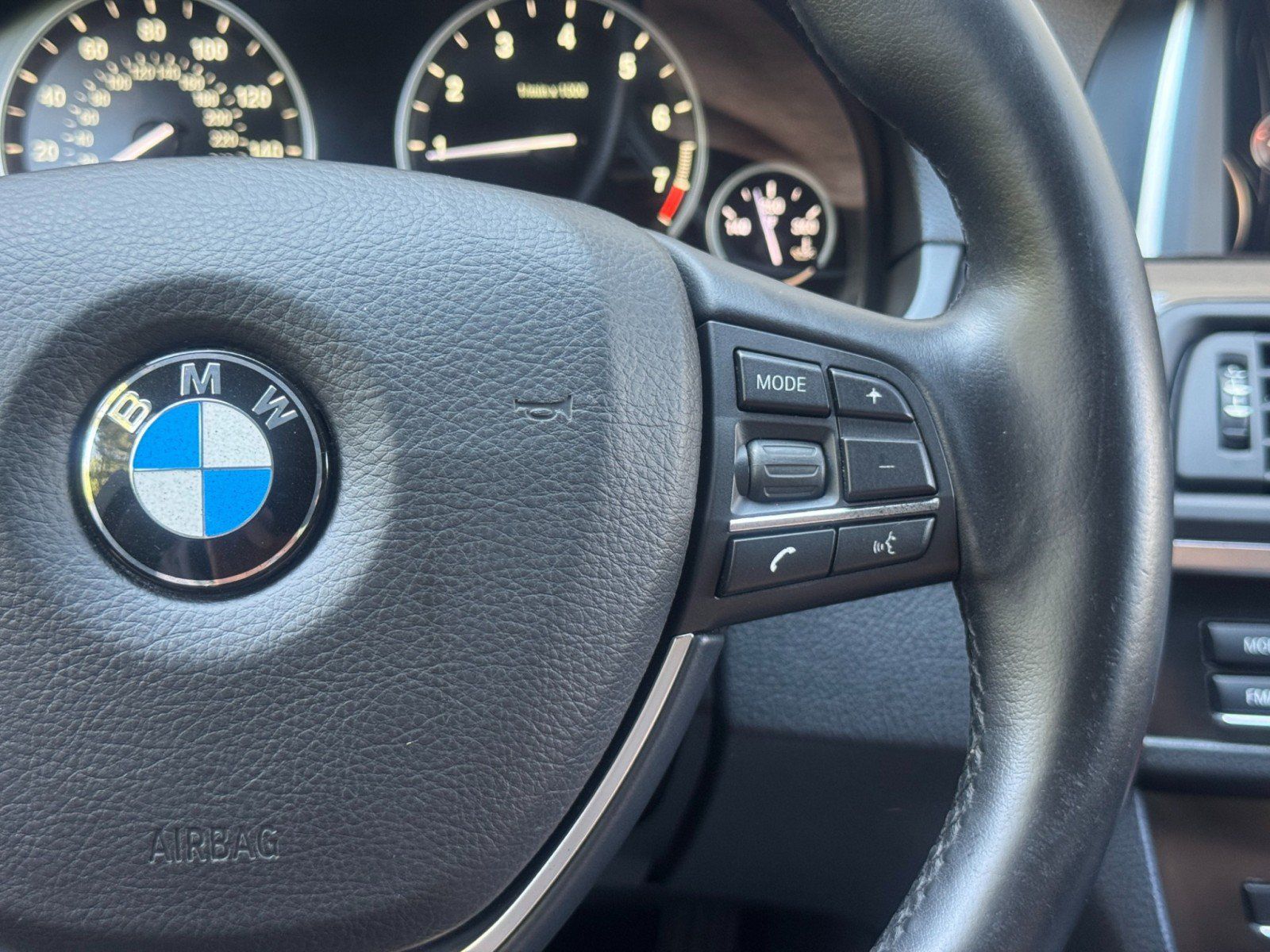 Used 2015 BMW 528i xDrive Sedan AWD/4WD image 22