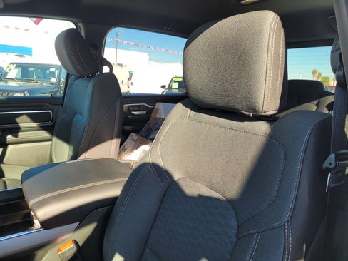 New 2026 RAM 1500 Big Horn AWD/4WD image 12