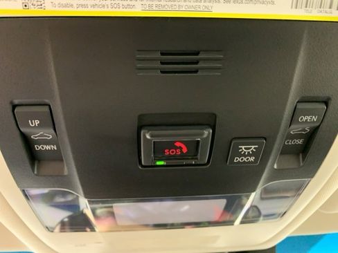 Used 2025 Lexus ES 350 w/ Premium Package image 25