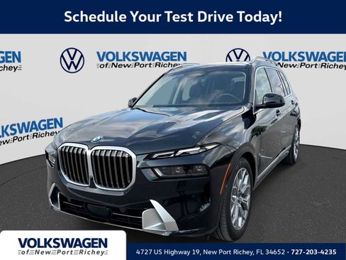 Used 2025 BMW X7 xDrive40i AWD/4WD image 1
