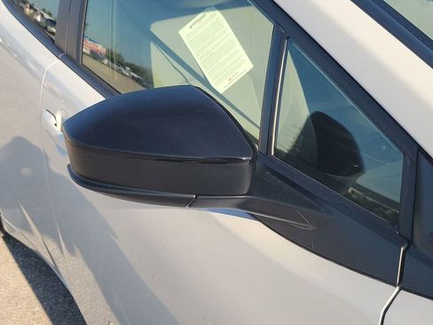 New 2026 Toyota Prius LE image 21