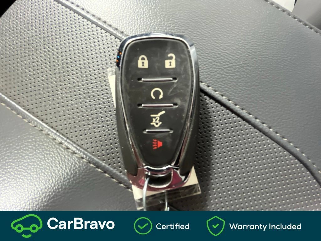 Used 2019 Chevrolet Traverse Premier w/ LPO, Blackout Package AWD/4WD image 35