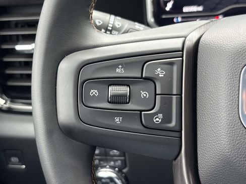 Used 2024 GMC Sierra 2500 AT4 w/ AT4 Premium Plus Package image 20