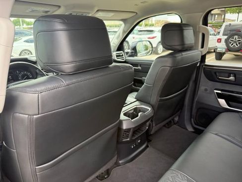 Used 2023 Toyota Tundra Limited AWD/4WD image 26
