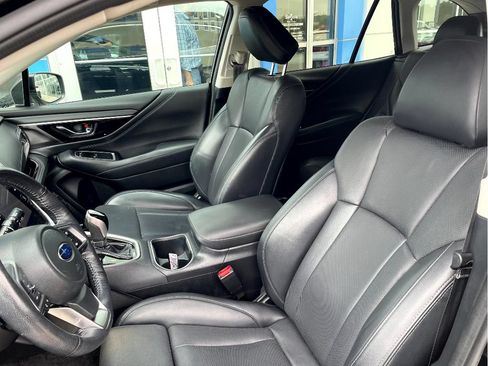 Used 2021 Subaru Outback Limited AWD/4WD image 11