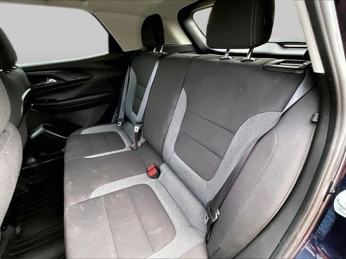 Used 2021 Chevrolet TrailBlazer LT w/ Convenience Package FWD image 21