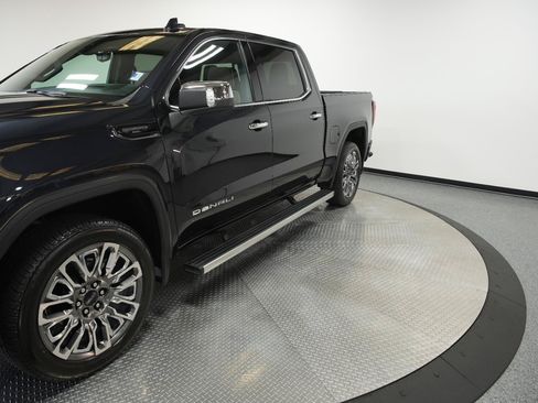 Used 2026 GMC Sierra 1500 Denali Ultimate AWD/4WD image 4