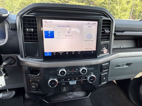 Used 2025 Ford F150 XLT w/ Equipment Group 301A Standard AWD/4WD image 31