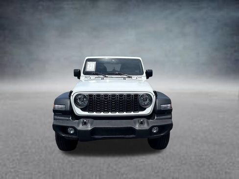 Used 2026 Jeep Wrangler Unlimited Sport AWD/4WD image 2