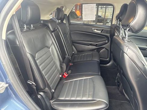 Used 2018 Ford Edge SEL w/ Equipment Group 201A image 30