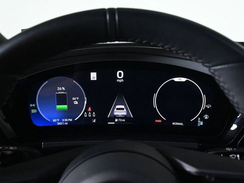 Used 2024 Porsche Macan 4 Electric AWD/4WD image 13