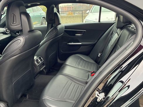 Used 2023 Mercedes-Benz C 300 4MATIC Sedan image 6