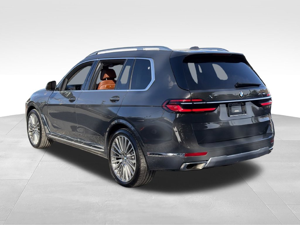 Used 2024 BMW X7 xDrive40i w/ Executive Package AWD/4WD image 7