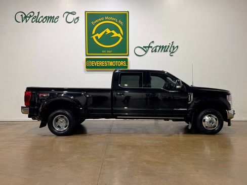 Used 2021 Ford F350 Lariat w/ Lariat Ultimate Package image 9