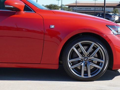 Used 2019 Lexus IS 350 F Sport image 9