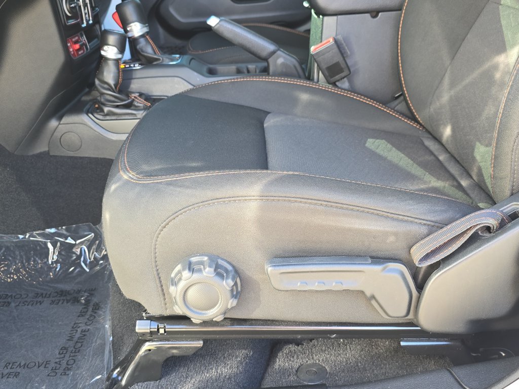 Used 2021 Jeep Gladiator Mojave AWD/4WD image 20
