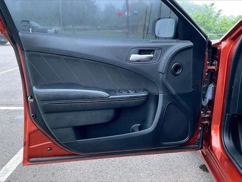 Certified 2020 Dodge Charger SXT w/ Blacktop Package image 21