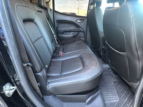 Used 2019 Chevrolet Colorado ZR2 w/ LPO, Premium Interior Package image 25