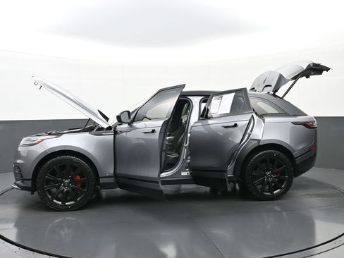 Used 2020 Land Rover Range Rover Velar R-Dynamic S image 55