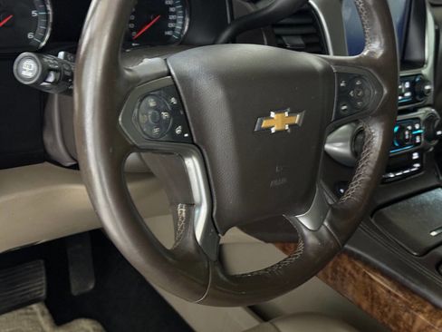 Used 2015 Chevrolet Suburban LTZ image 54