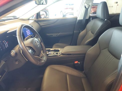 Used 2024 Lexus NX 250 FWD w/ Premium Package image 18