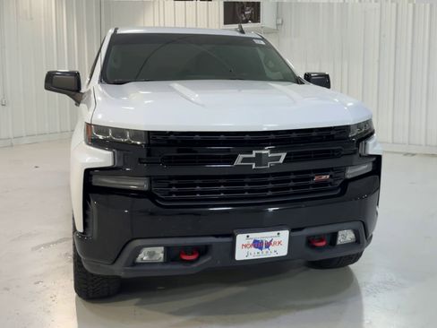 Used 2020 Chevrolet Silverado 1500 LT Trail Boss AWD/4WD image 4