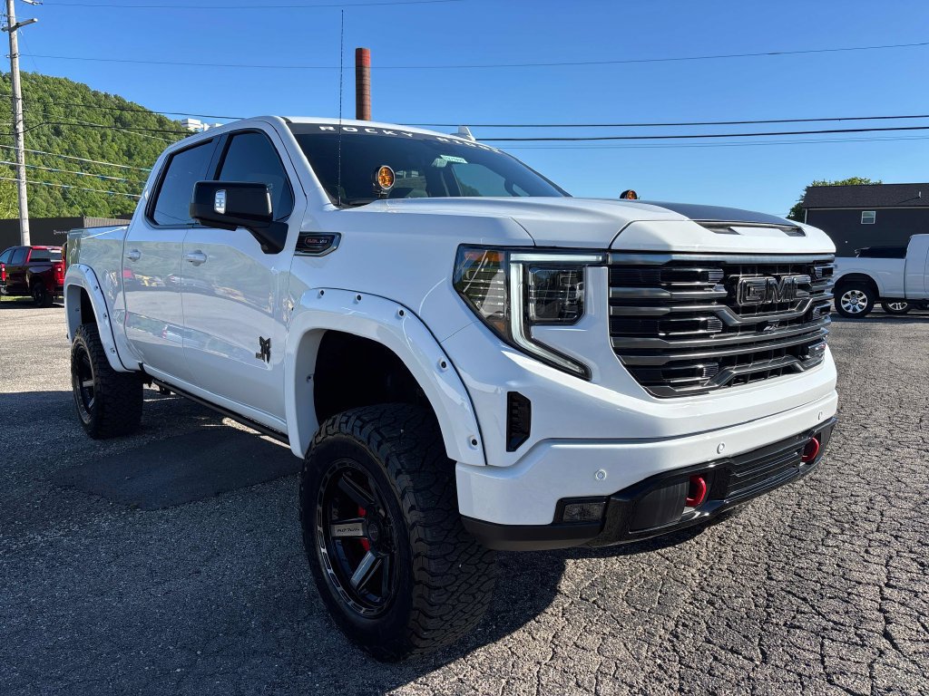New 2026 GMC Sierra 1500 AT4 w/ AT4 Premium Package AWD/4WD image 7