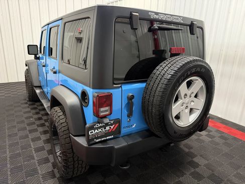 Used 2018 Jeep Wrangler Unlimited Sport S AWD/4WD image 20