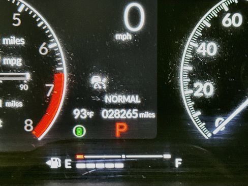 Used 2025 Honda Civic Sport image 19