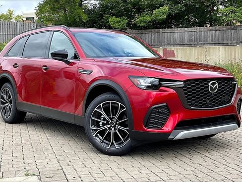 New 2025 MAZDA CX-70 Plug-In Hybrid w/ Premium Plus image 2