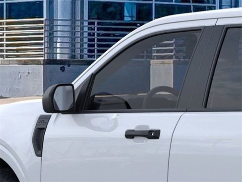 New 2025 Ford Maverick XL w/ Equipment Group 101A image 21