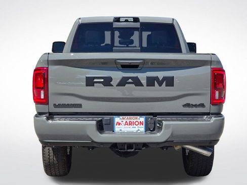 New 2026 RAM 2500 Laramie AWD/4WD image 18