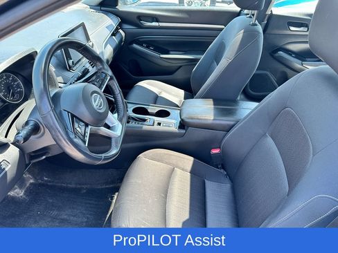 Used 2021 Nissan Altima 2.5 SV w/ SV Premium Package AWD/4WD image 9