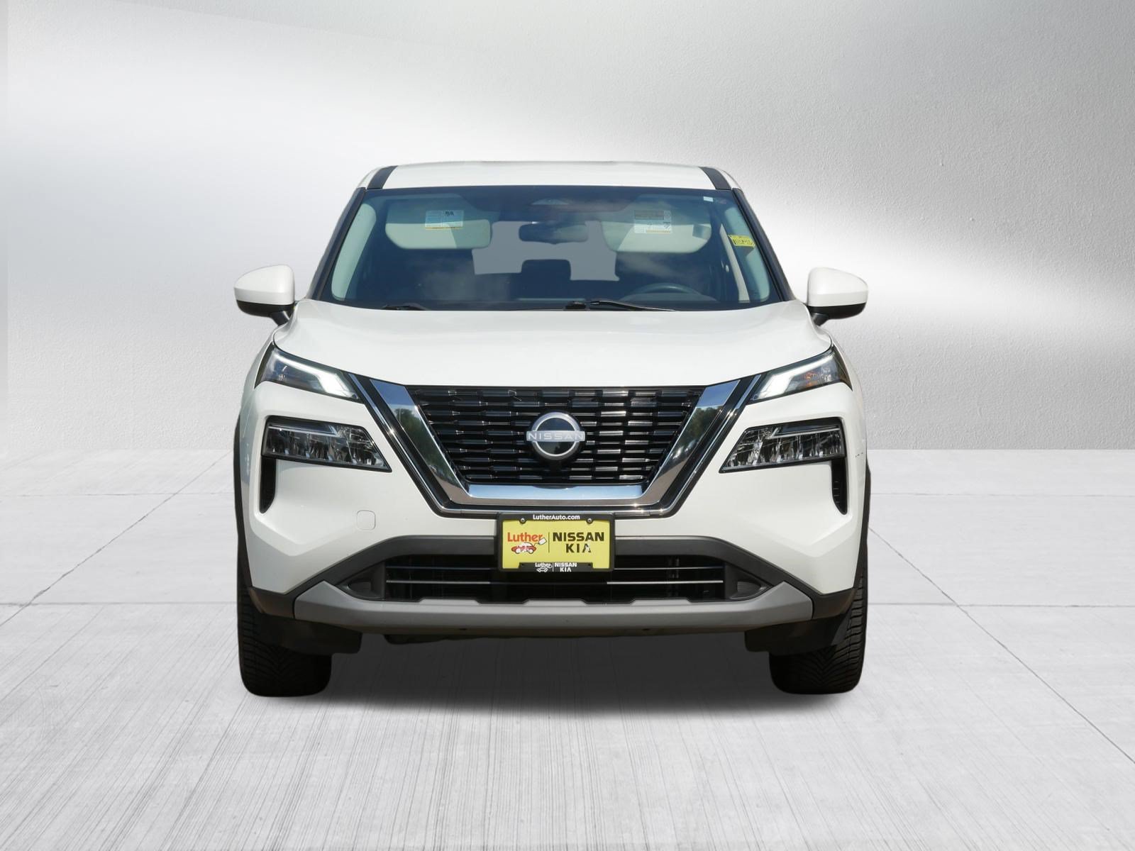 Certified 2023 Nissan Rogue SV AWD/4WD image 2