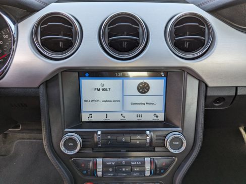 Used 2017 Ford Mustang GT Premium image 21