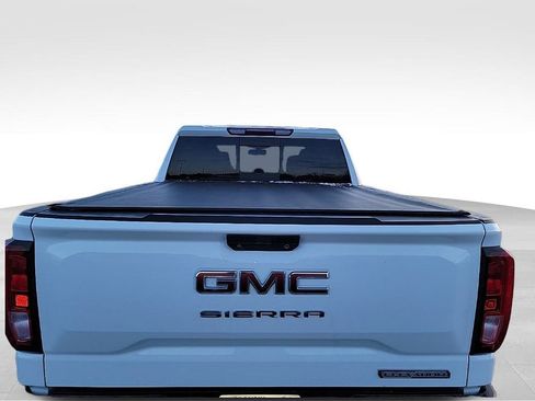 Used 2020 GMC Sierra 1500 Elevation w/ Elevation Value Package image 14