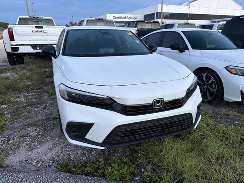 Used 2024 Honda Civic Sport image 5