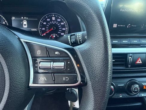 Used 2024 Kia Forte LXS FWD image 19