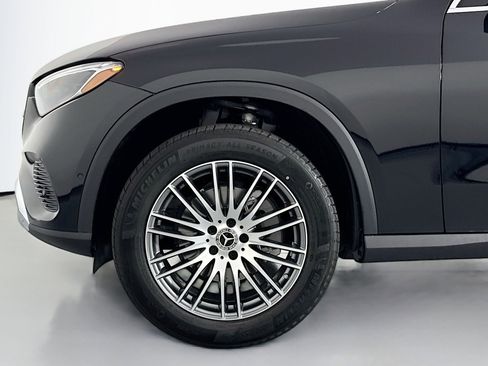 New 2026 Mercedes-Benz GLC 300 4MATIC image 9
