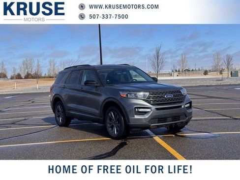 Used 2023 Ford Explorer XLT w/ Equipment Group 202A image 1