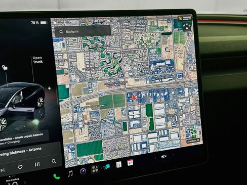 Used 2025 Tesla Model 3 Long Range AWD/4WD image 19