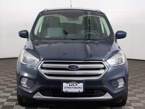 Used 2019 Ford Escape SE FWD image 8